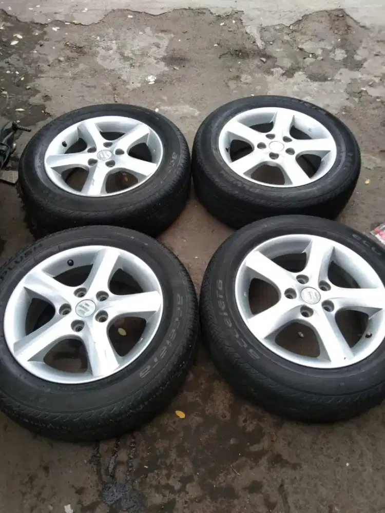 Velg dan ban r16 for gran max apv luxio new cary tayo ertiga x over