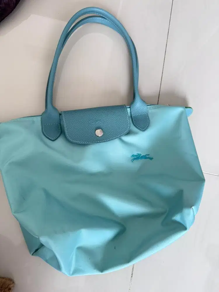 LC medium warna tosca