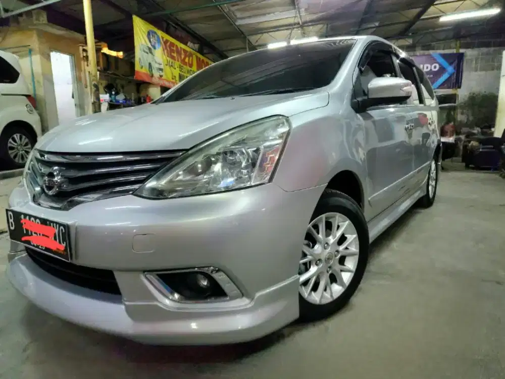 Dp 5 jt Grand Livina Hws a/t 2014