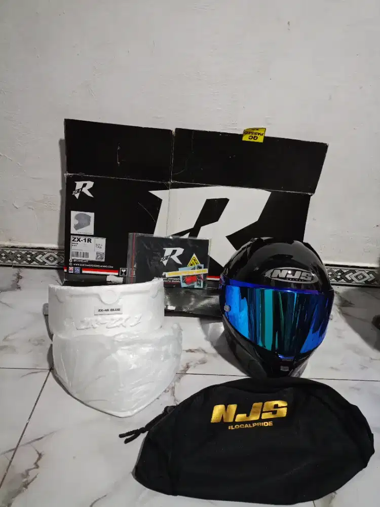Njs Zx-1r & Action Camera Bpro Alpha Mark IIIs Black edition