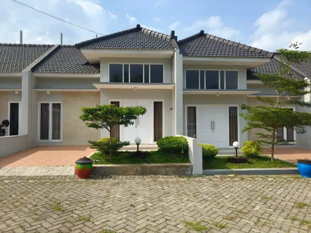 VILLA SIAP HUNI KOTA BATU MURAH STRATEGIS