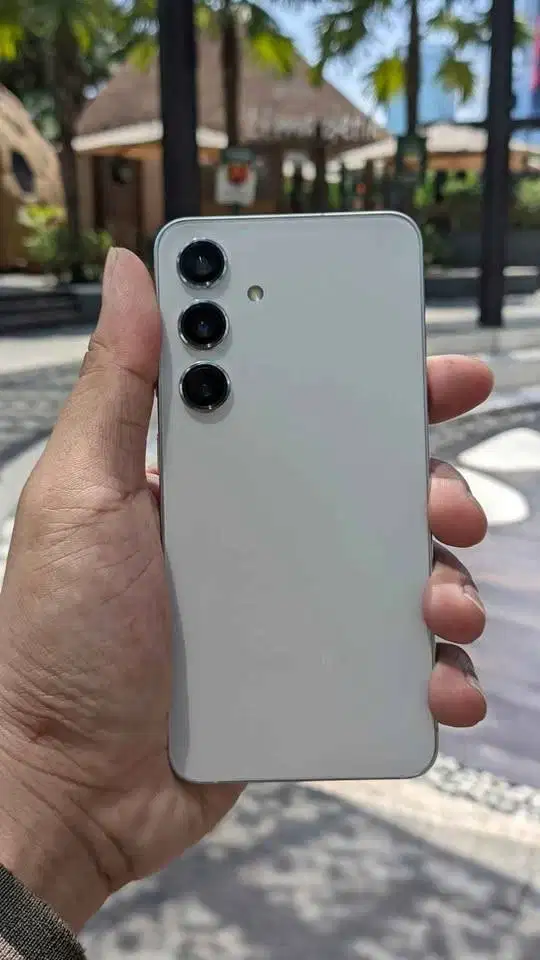 Samsung Galaxy S24
