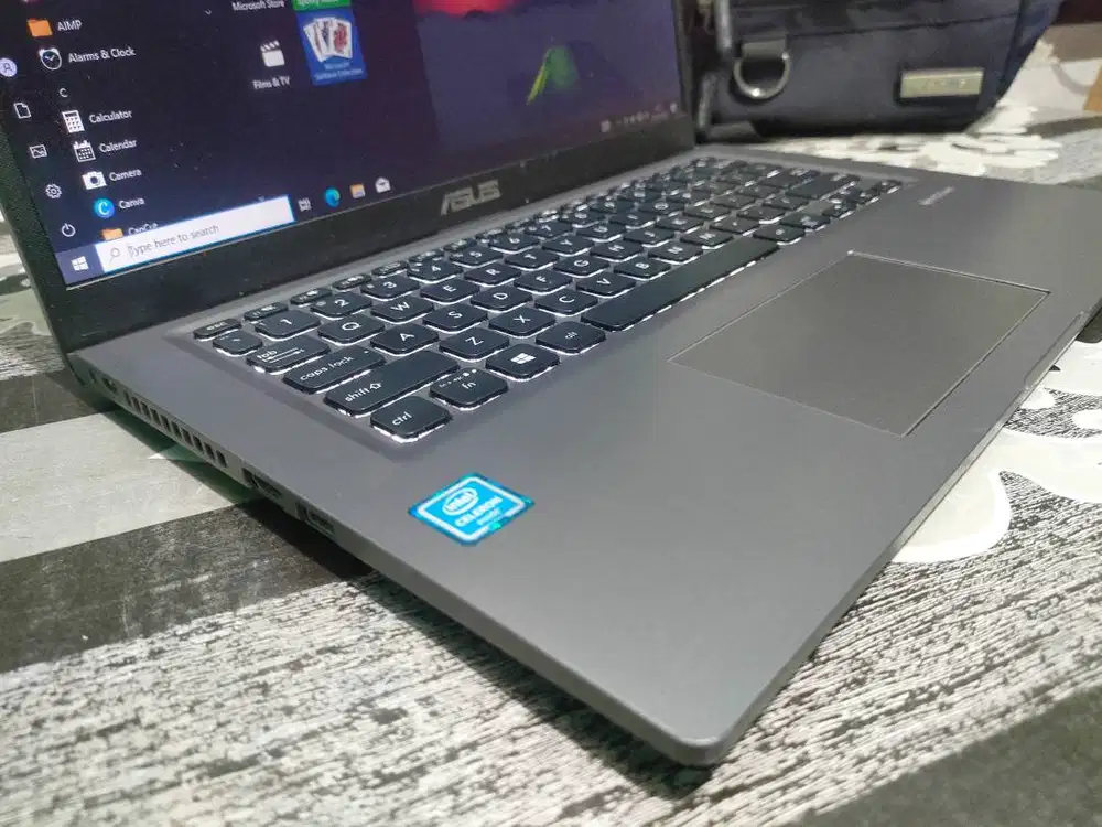mulus nih body tipis 2,7jt net, siap anter ke lokasi
