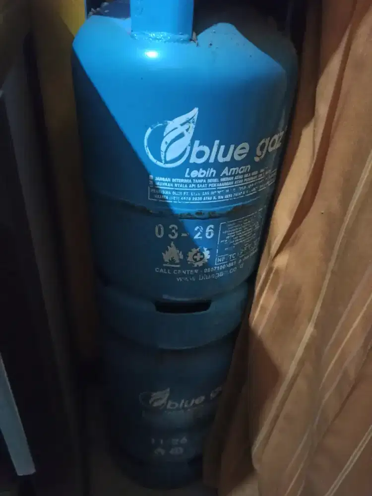 Jual 2 tabung blue gaz 5 kg