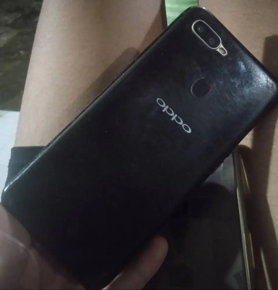 Oppo a5s hp casan