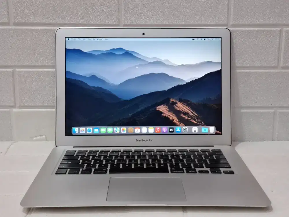 Macbook air 2017 (13-inch)