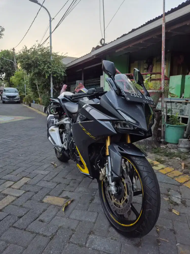 Honda CBR 250RR 2016 ABS [ Low odo 855 Perak ]