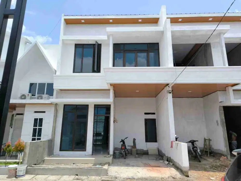 RUMAH 2 LANTAI TERMURAH DEKAT PASAR UNTUNG SUROPATI