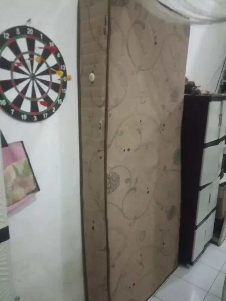 Kasur bekas layak pakai