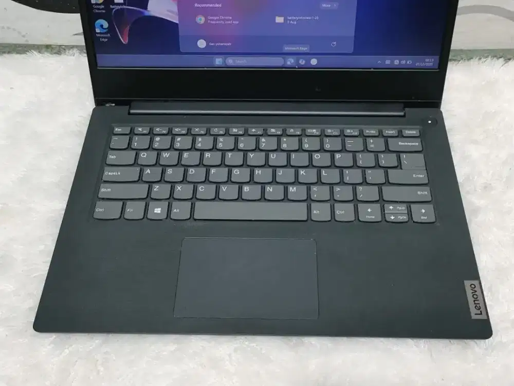 Lenovo Slim 3Intel Celeron N4020