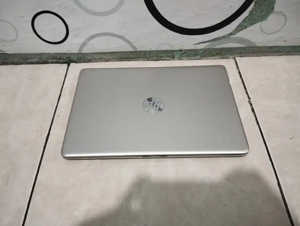 forsale, Laptop HP 14S-CF3XXX.