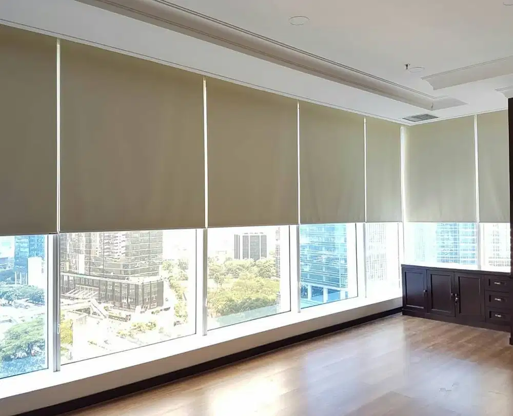 Jual & Pasang Tirai Roller Blind/Vertikal/Venetian/Roman Shades Kantor