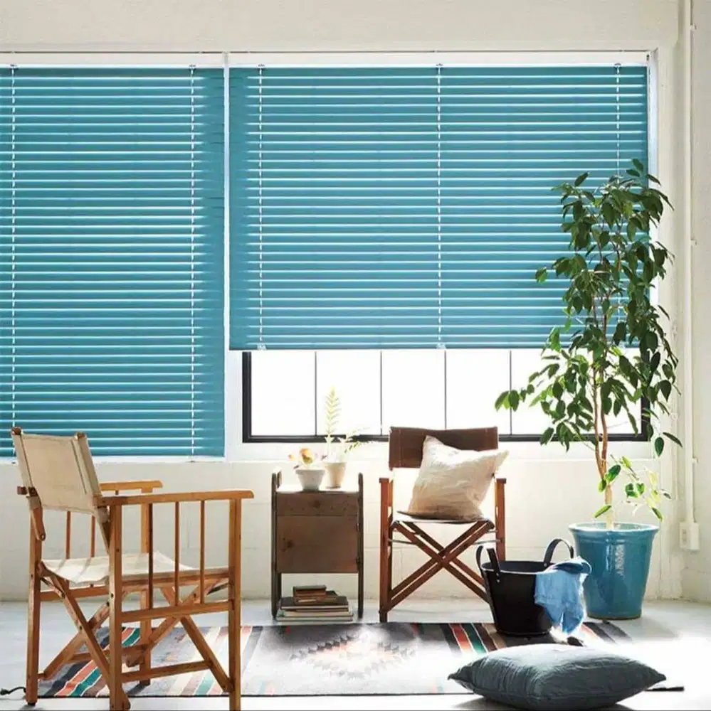 Jual & Pasang Tirai Roller Blind/Vertikal/Venetian/Roman Shades Kantor