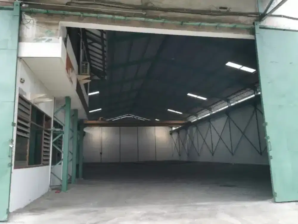 DISEWAKAN GUDANG MAGOMULYO INDAH SURABAYA