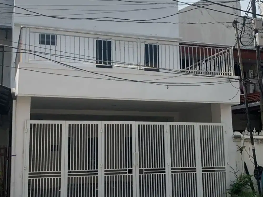 Dijual Rumah 3 Lantai Brand New di Muara Karang XI, Jakarta Utara