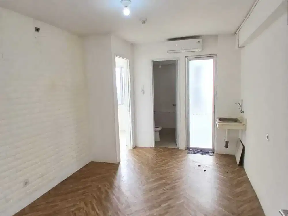 Unit sewa 2 kamar tidur hook kosongan Apartemen Bassura City