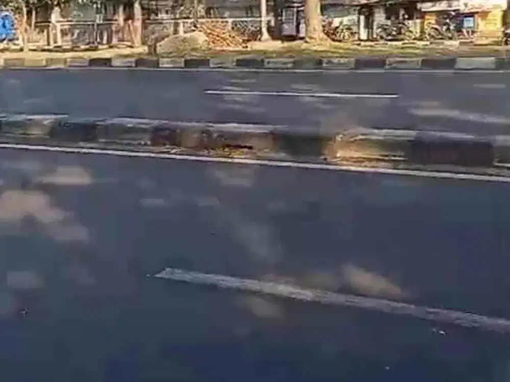 Tanah SHM Mainroad Soekarno  Hatta