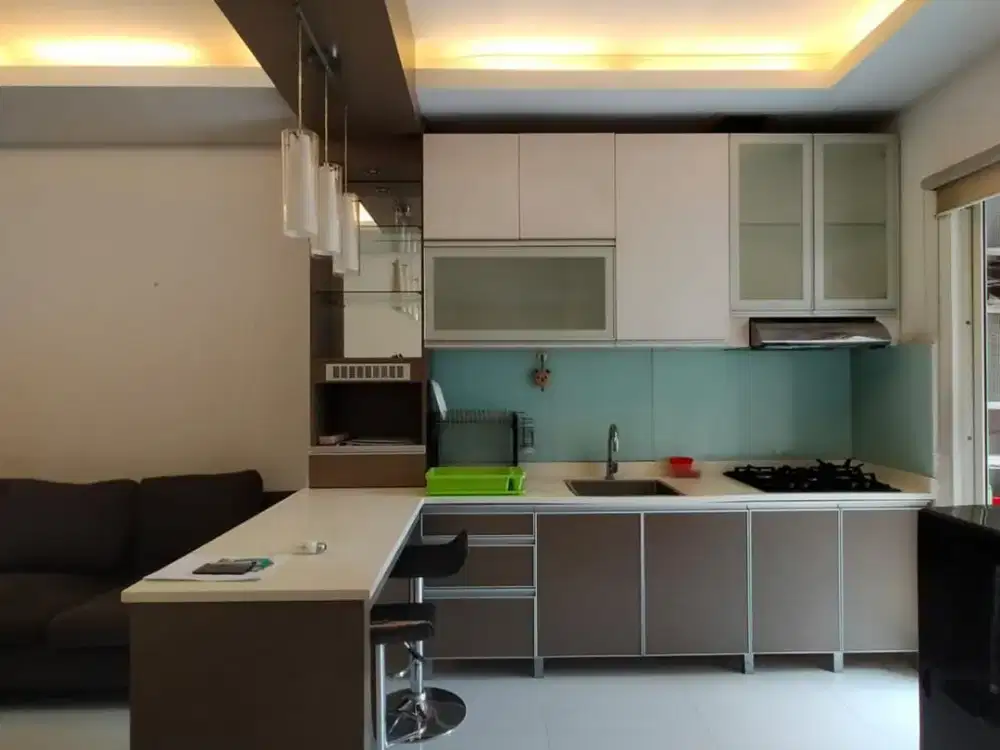 Sewa 2 Kamar Furnish Bagus Lantai Rendah di Apartemen Mediterania Garden 2