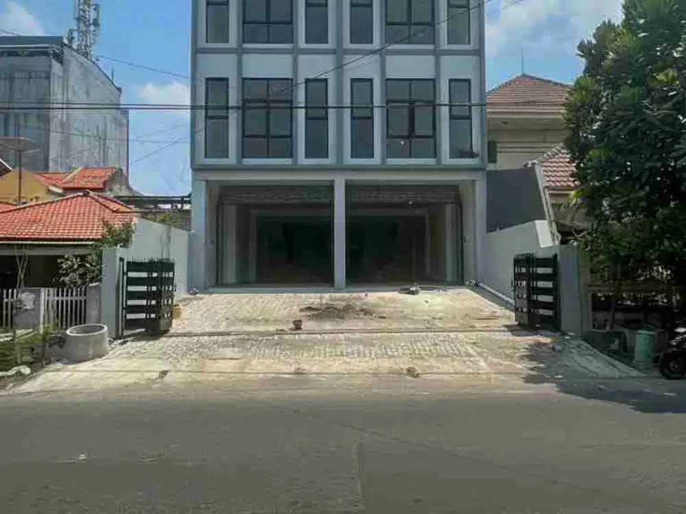 Disewakan Ruko Baru Raya Pucang