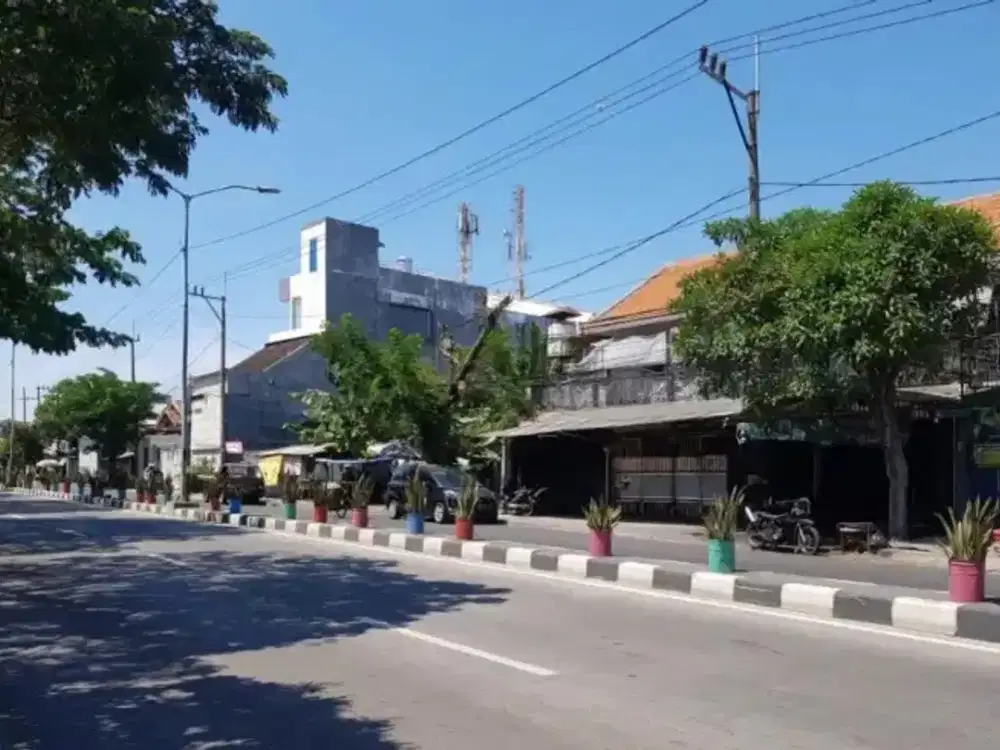 DISEWAKAN RUKO RAYA KEDUNG COWEK SURABAYA