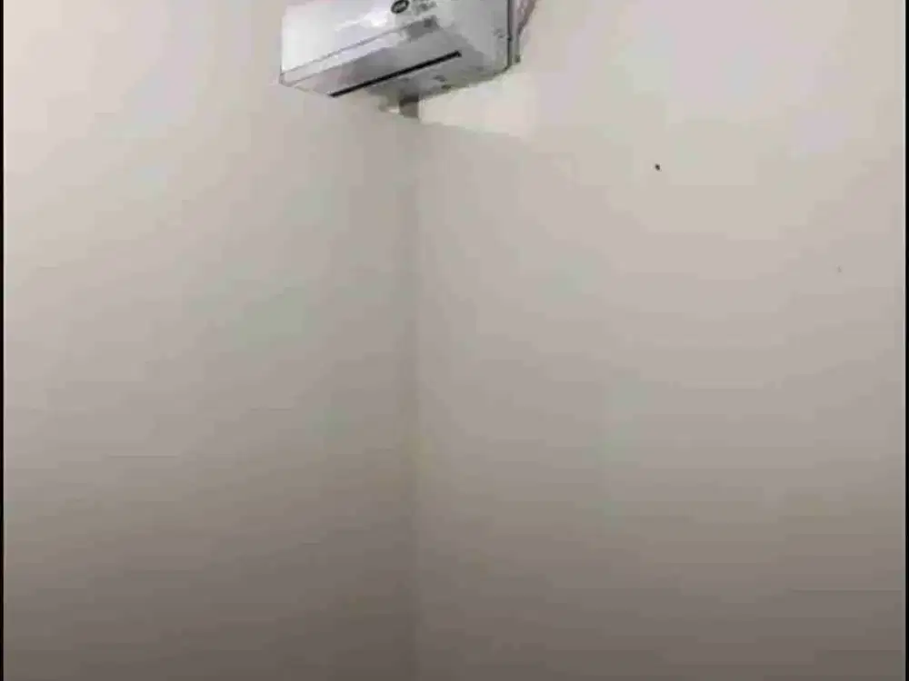 Disewakan Unit Apartemen Puncak Dharmahusada 2BR + 2AC