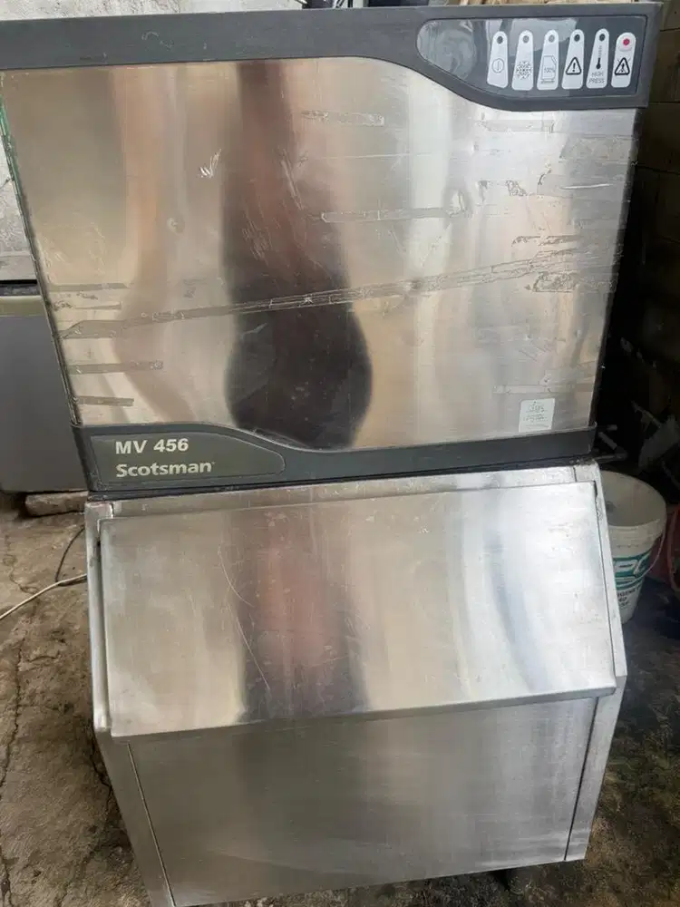 Jual cpat mesin ice maker scotman kapastas 200kg/24jam kondisi normal