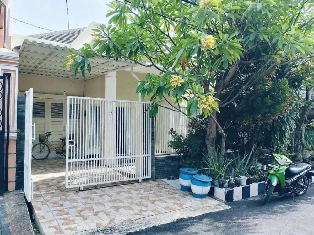DIJUAL RUMAH GAYUNGSARI BARAT SURABAYA
