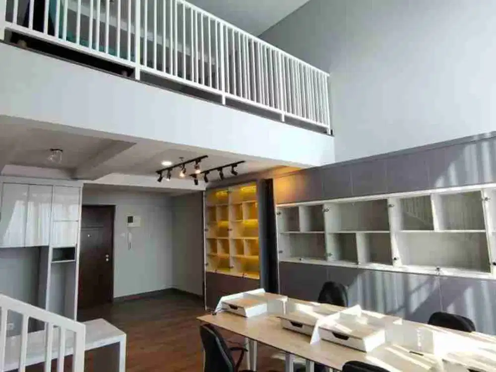 Disewakan Termurah Unit Kantor siap Pakai di Neo Soho Residence