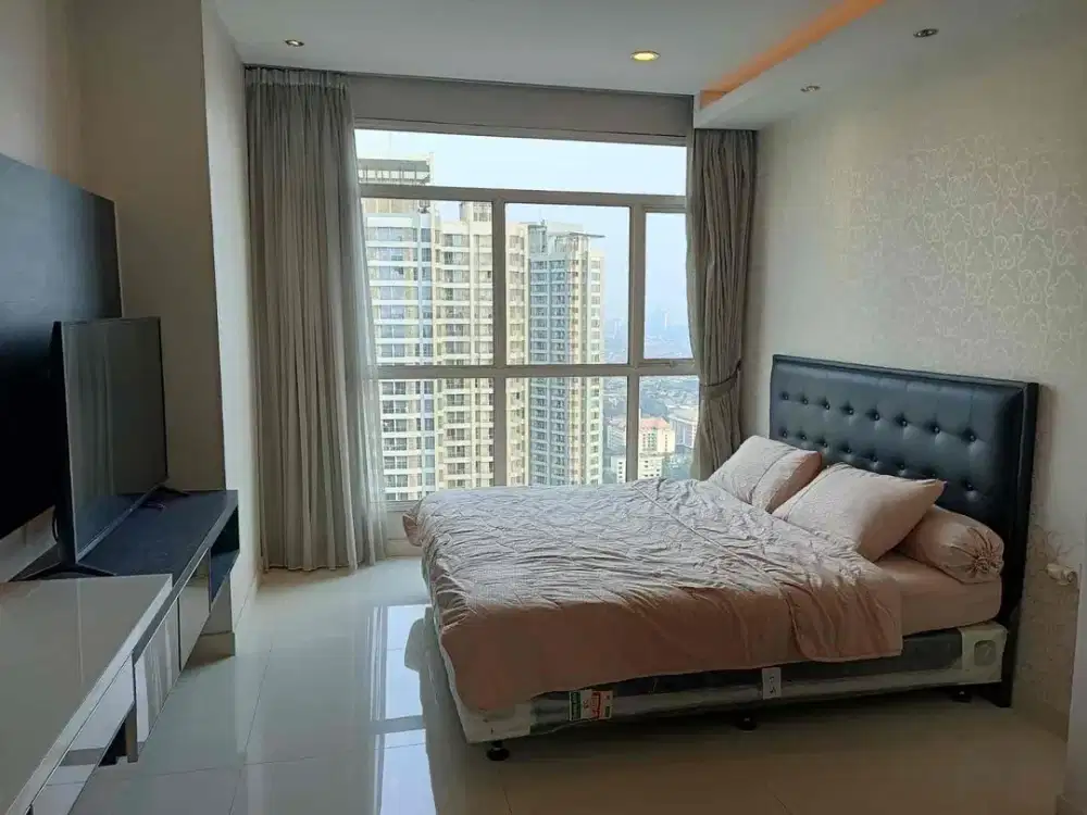 Disewa Central Park Residence 2+1 BR