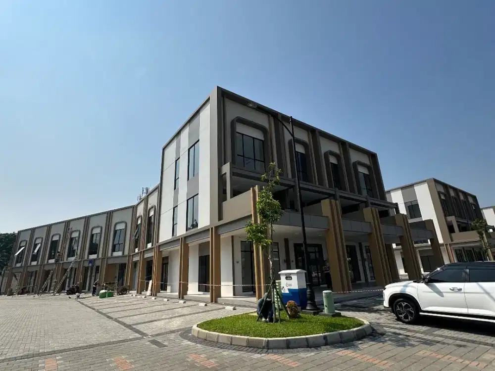 JUAL CEPAT! Ruko Posisi Hook Lokasi Strategis Dekat JHL Gading Serpong