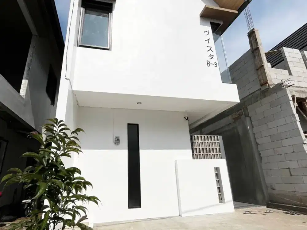 Rumah 2 Lt Design Jepang di cihanjuang dkt bandara husein sastranegara