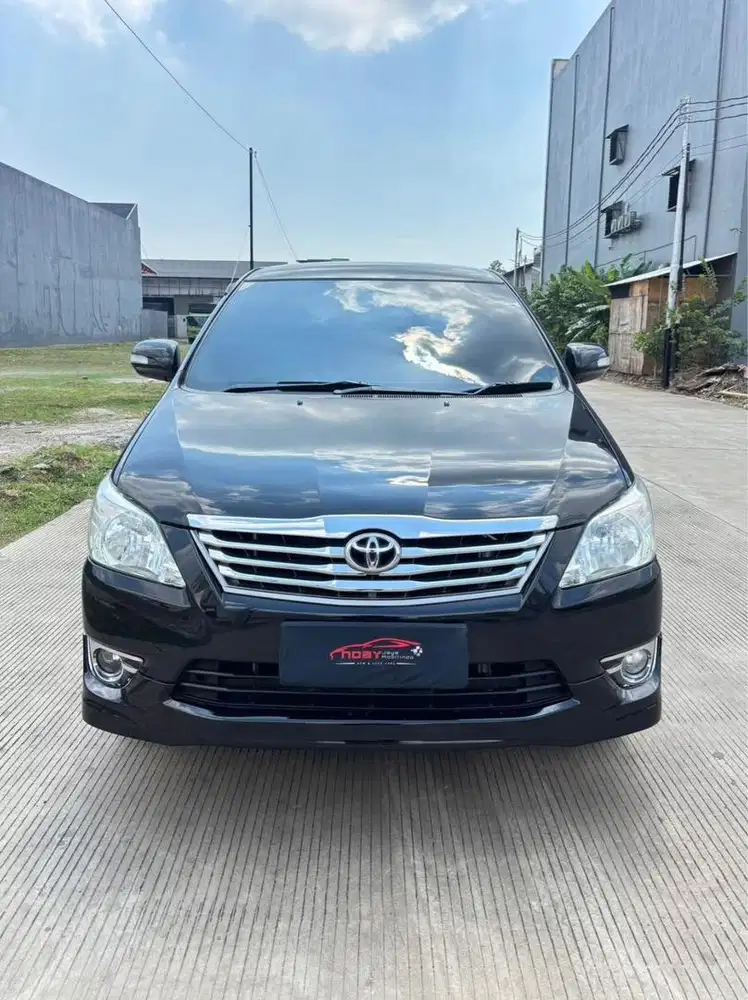 Toyota Innova 2.0 G Luxury 2013 Automatic ( Hitam Metalik )