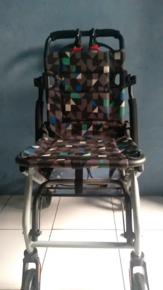 DIJUAL KURSI RODA