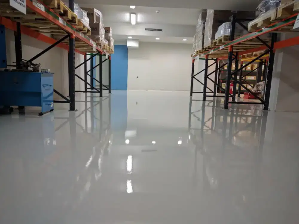 Epoxy Cat Lantai