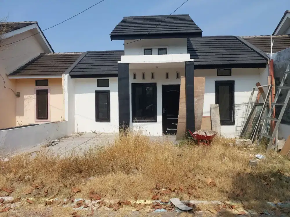JUAL MURAH  Rumah Siap Huni Lokasi Perum Grezz Residence Karangbong Gedangan Sidoarjo