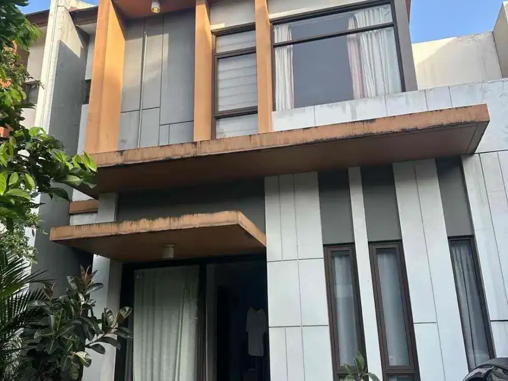 Dijual Rumah 2 Lantai Cluster Foglio Foresta BSD City