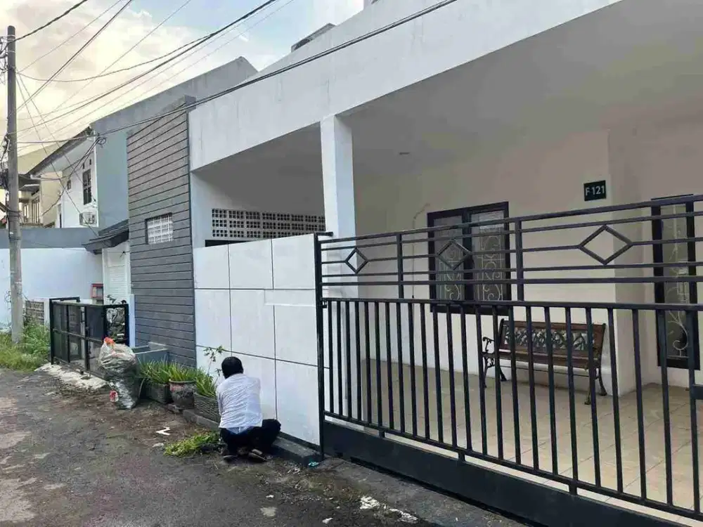 Dijual Rumah siap huni Di Perumahan Mega Cinere jalan Cinere Raya, Depok
