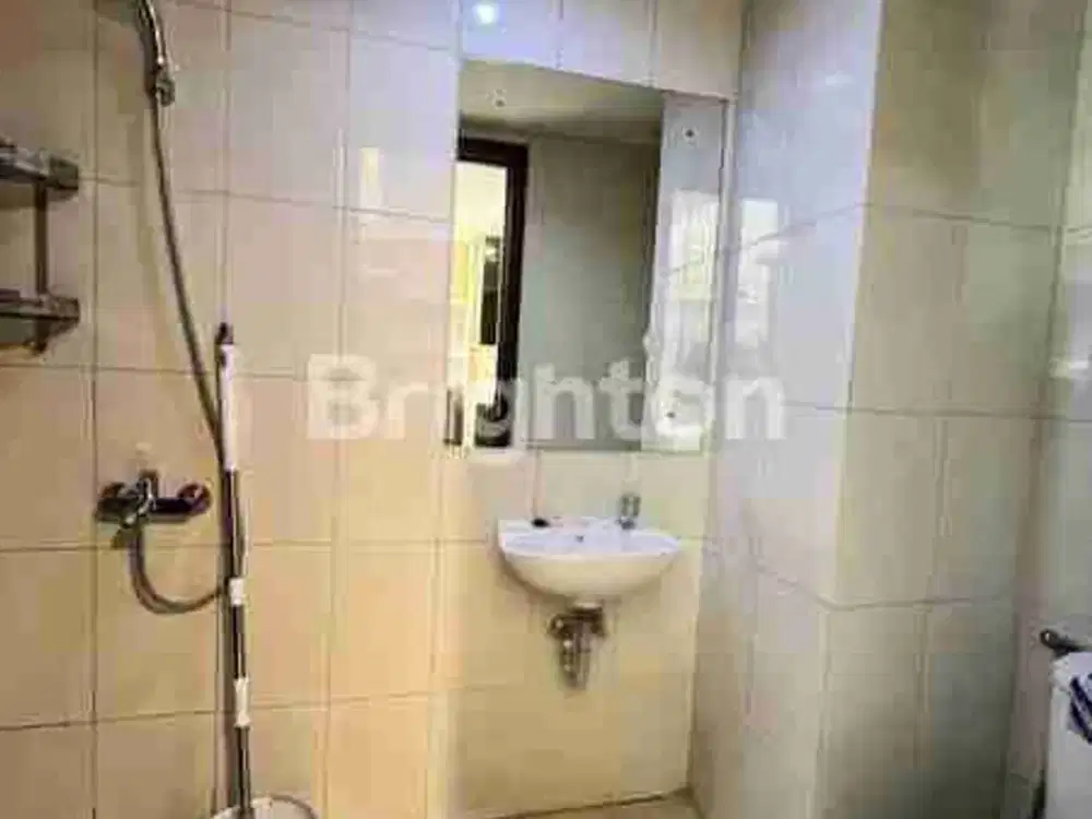 apartment Vittoria  tower b lantai 18