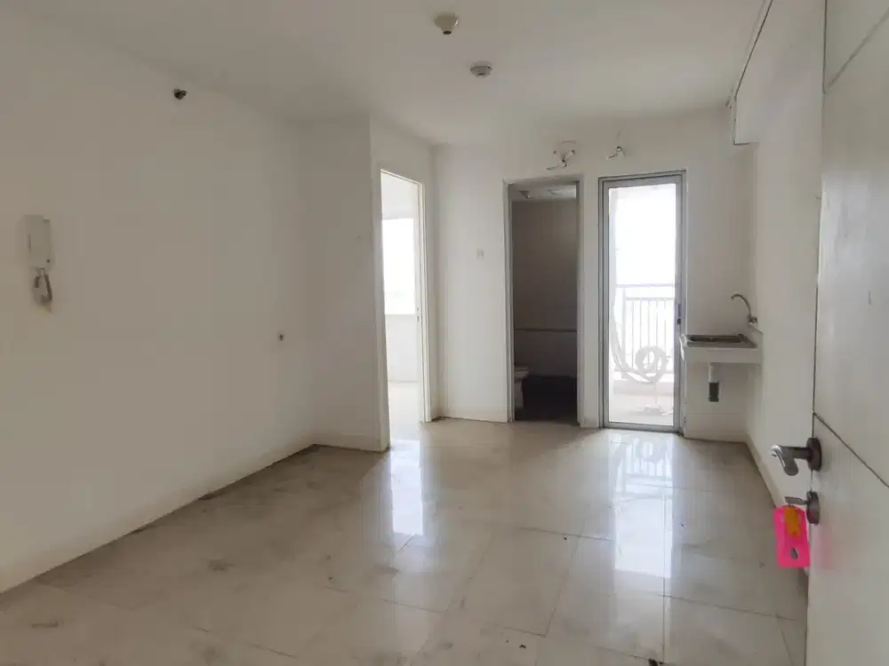 Unit jual termurah tipe 2BR HOOK kosongan Apartemen Bassura City