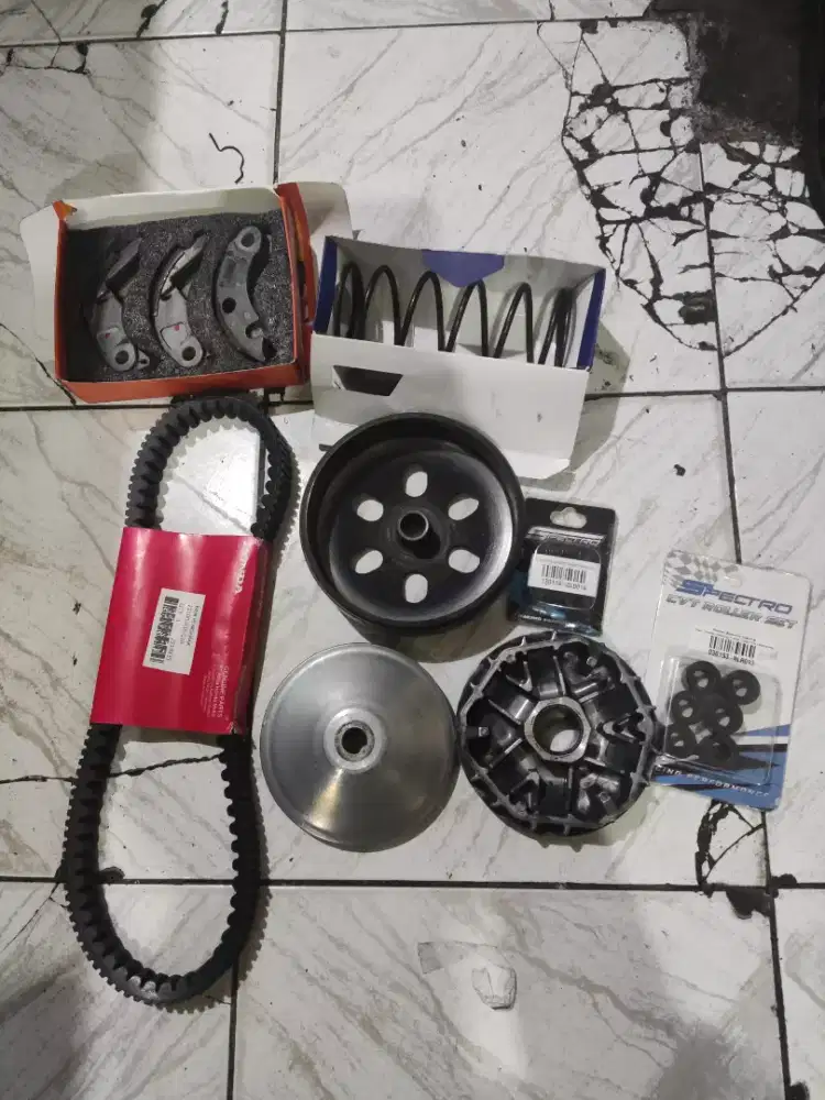 Kirian motor Vario 150