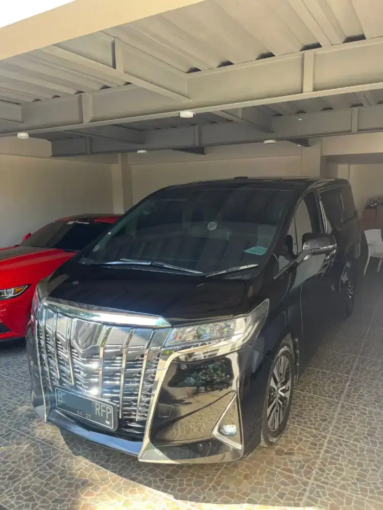 FS : TOYOTA ALPHARD 2022 PLAT B PEMAKAIAN PRIBADI