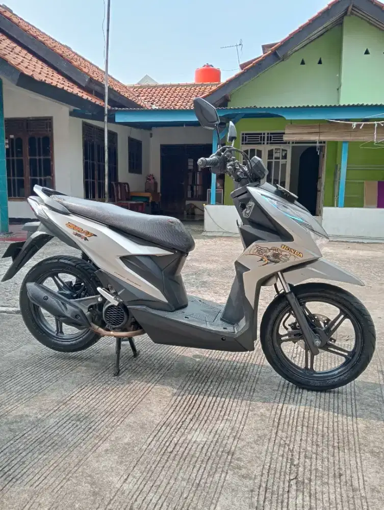 Honda beat street LED thn 2022