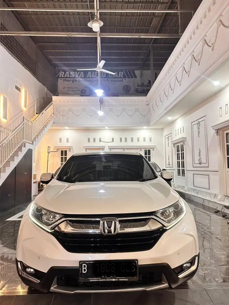 CR-V 2.0 2019 Istimewa Pajak panjang Full orsinil jual cepat bu