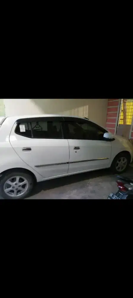 Jual 1 unit mobil Ayla