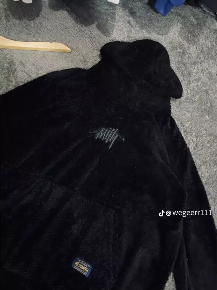 House of smith hoodie bulu