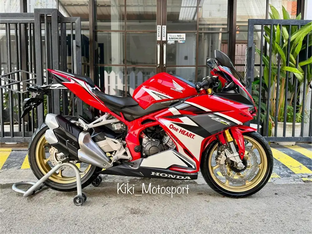 Cbr250rr abs sp 2021 km 5rb