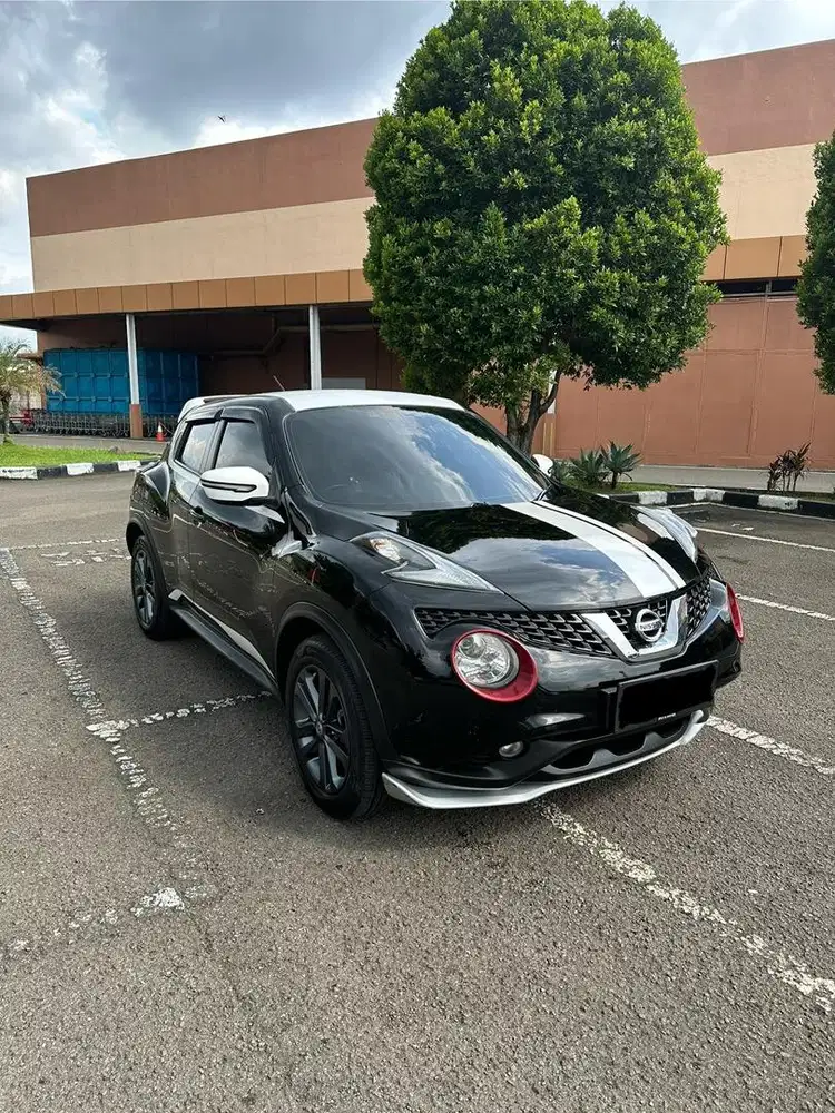 NISSAN JUKE REVOLT HITAM Tahun 2015