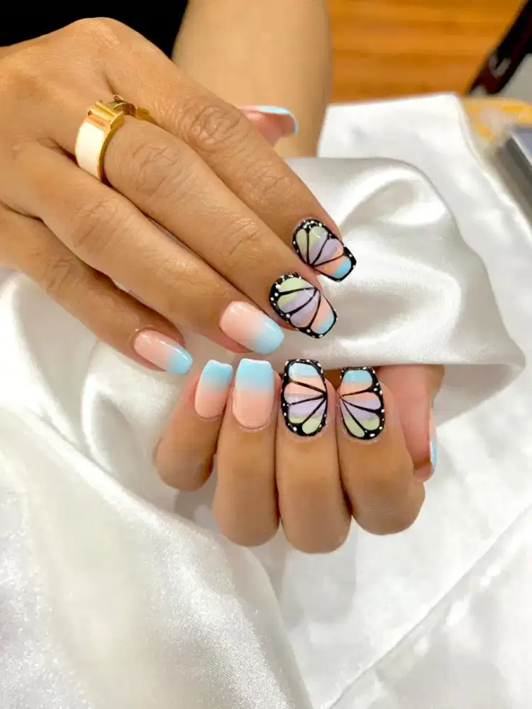 Home service nail art dan eyelash