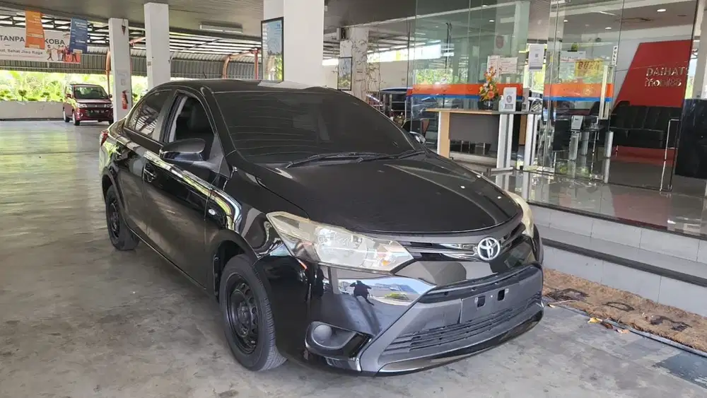 Toyota Vios Limo 2015