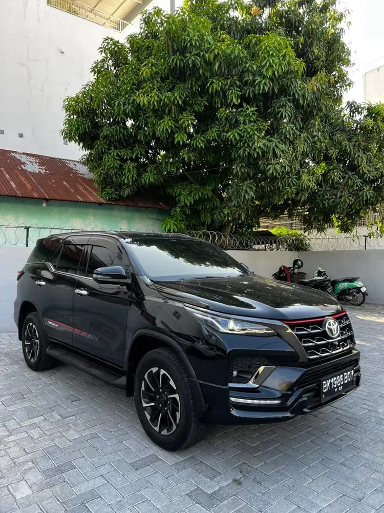 Toyota Fortuner 2.4 VRZ TRD AT 2020